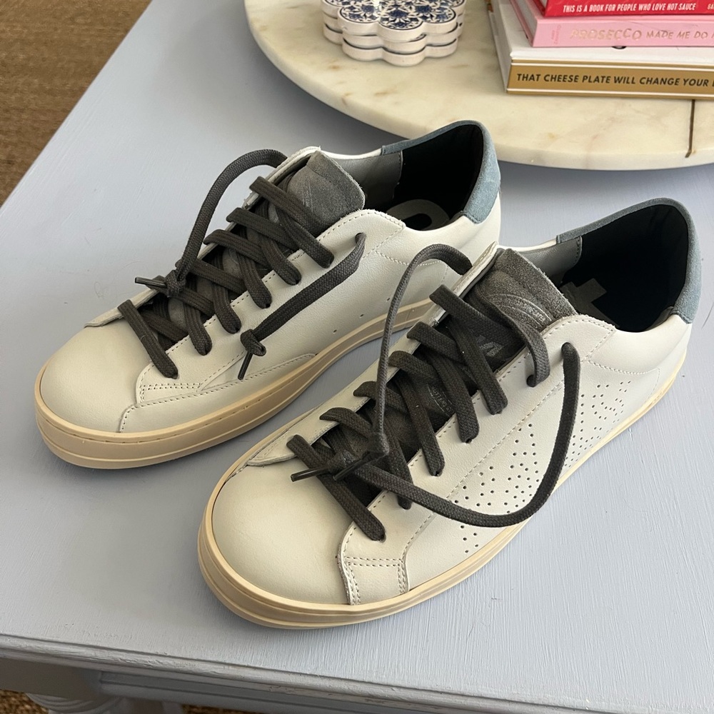 P448 John Sneakers